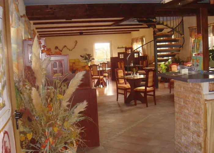 호텔 Weingut Schulze *