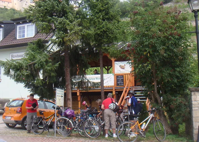 Отель Weingut Schulze