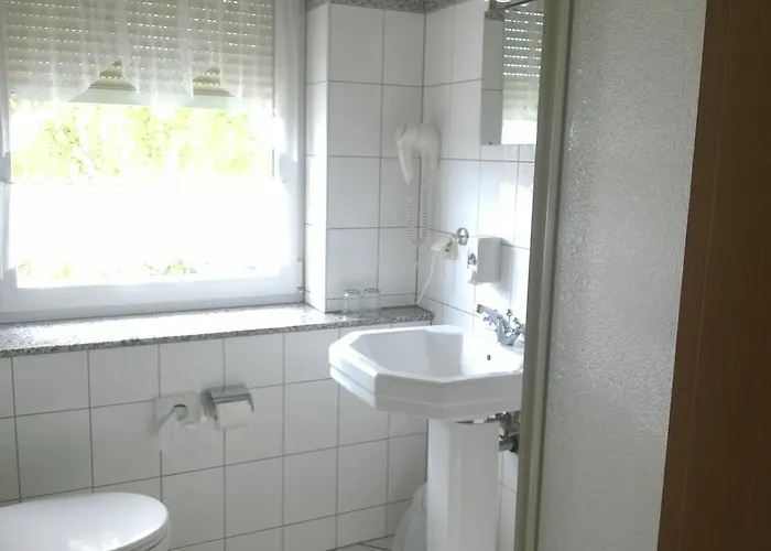 Weingut Schulze 호텔 프레이버그