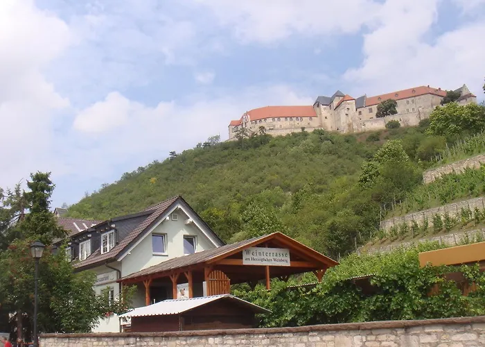 Отель Weingut Schulze *